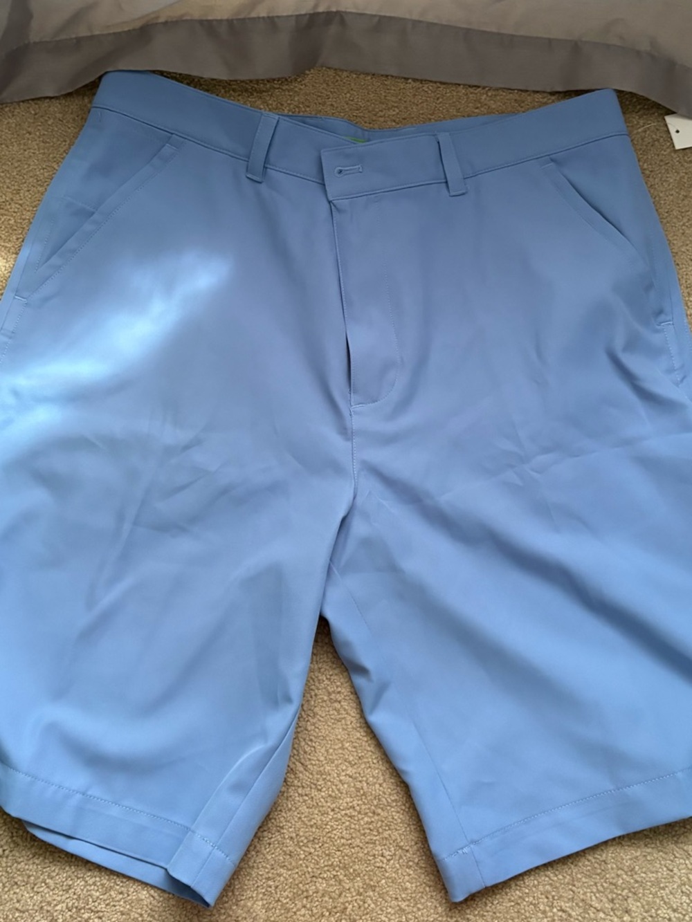 Izod golf shorts